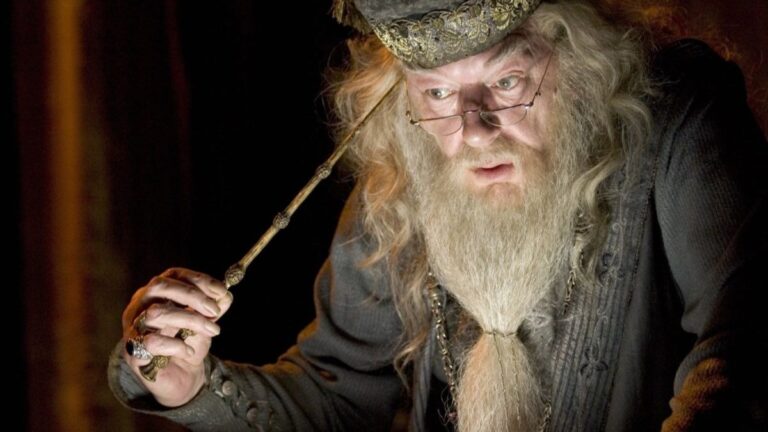 Harry Potter: Dumbledore’s Destruction of the Ring