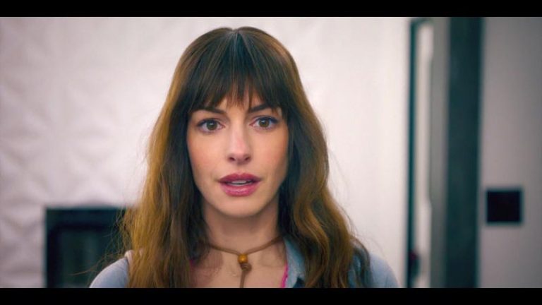 Anne Hathaway Shares Her Essential Requirement For Models In The Devil Wears Prada Sequel